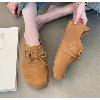 Velvet Lace-Up Shoes