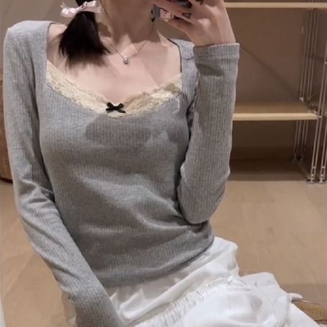 Square Neck Lace Trim Crop Top with Long Sleeves