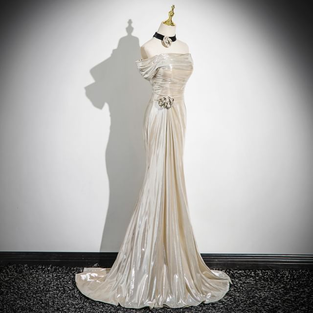 Plain Shoulder Evening Trumpet Off Gown Ruched Sleeveless