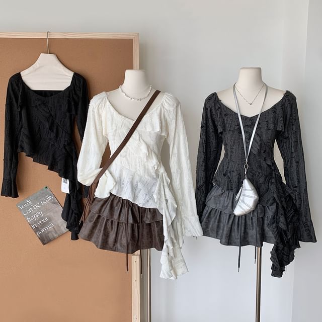 Long-Sleeve Scoop Neck Plain Ruffle Trim Asymmetrical Top
