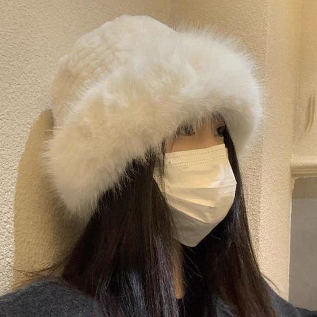 Plain Panel Fluffy Hat / Bucket Hat