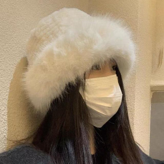 Plain Panel Fluffy Hat / Bucket Hat