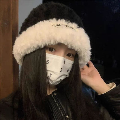 Fluffy / Plain Cable Knit Beanie