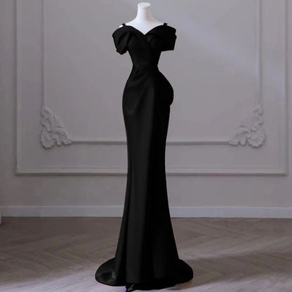 Cold-Shoulder Plain Mermaid Evening Gown