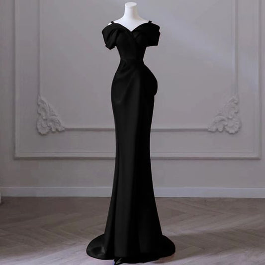 Cold-Shoulder Plain Mermaid Evening Gown