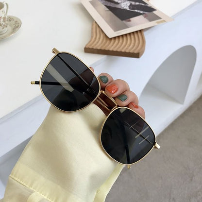 Plain Square Sunglasses
