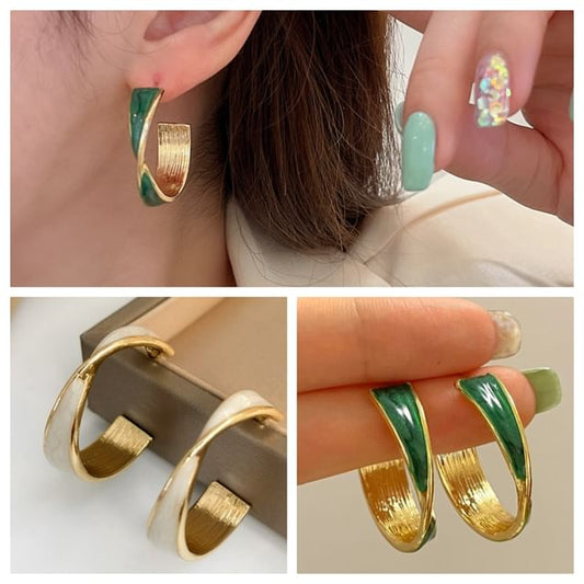 Twisted Galaxy Alloy Open Hoop Earring