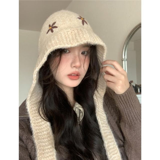 Floral Embroidered Knit Bonnet Hat