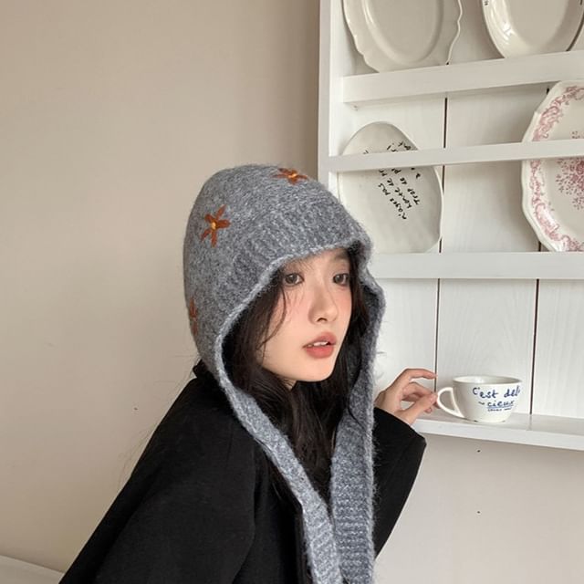 Floral Embroidered Knit Bonnet Hat