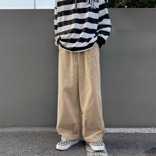 Mid Rise Plain Wide Leg Cargo Pants