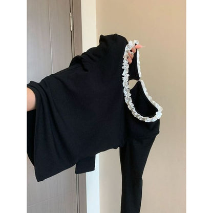Lace Trim Fitted Long Sleeve Top