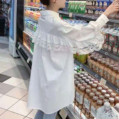 High-Low Lace Trim Tunic with Extended Sleeves