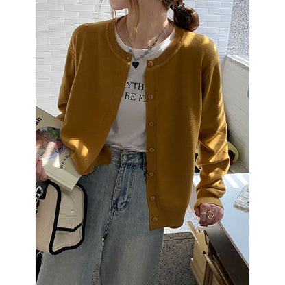 Round Neck Plain Button Cardigan