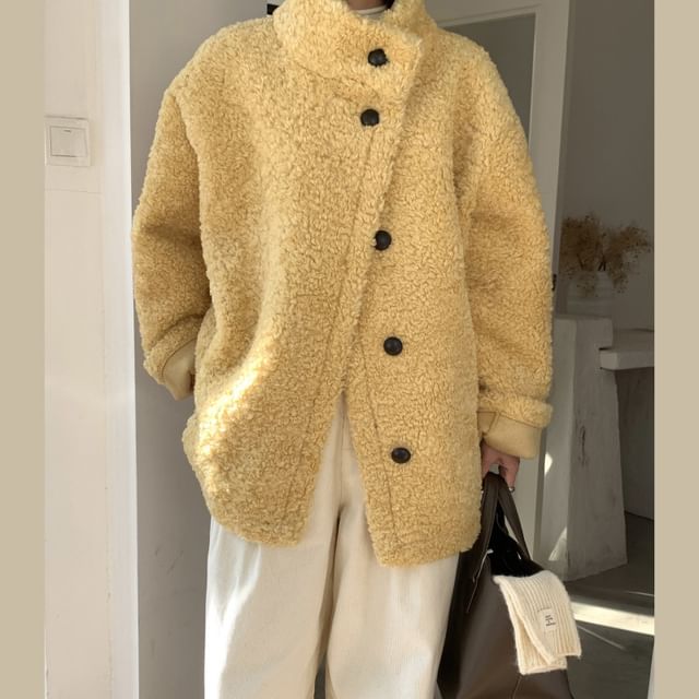 Plain Fluffy Button-Up Jacket