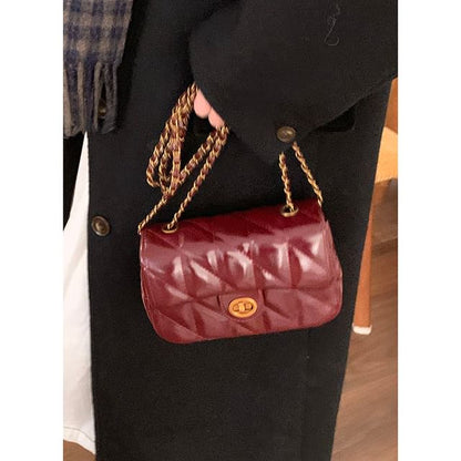 Quilted Chain Strap Faux Leather Shoulder Bag