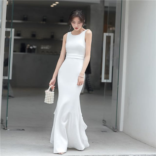 Mermaid Plain Sleeveless Gown Wedding Back Open Ruffle