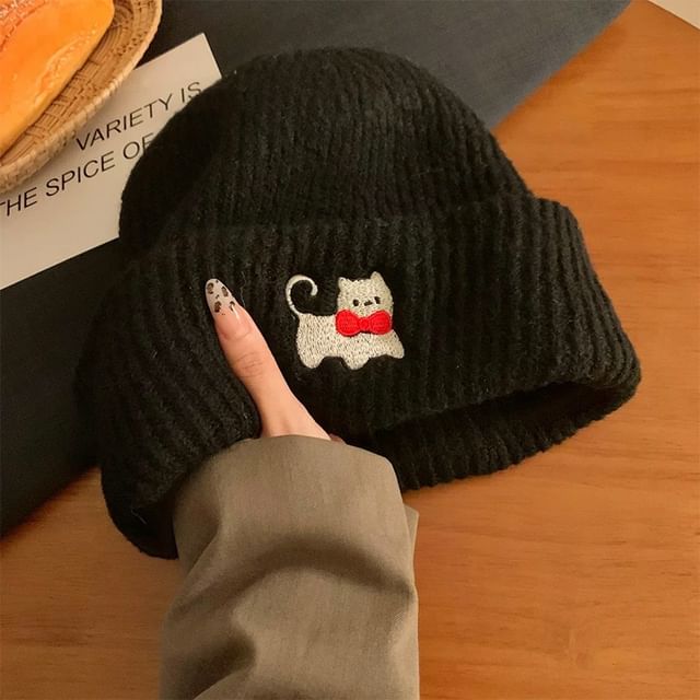 Cat Embroidered Knit Beanie