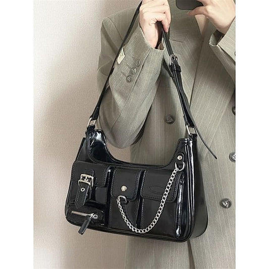 Chained Faux Fur Shoulder Bag