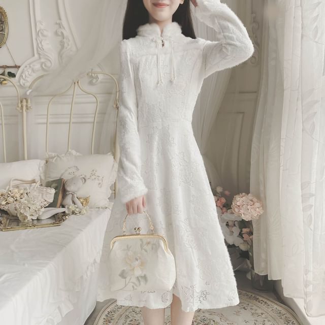 Long-Sleeve Floral Fluffy Trim Lace Midi A-Line Qipao