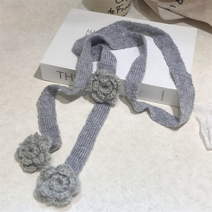 Flower Detail Knit Narrow Scarf