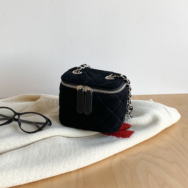 Chain Strap Quilted Velvet Crossbody Bag