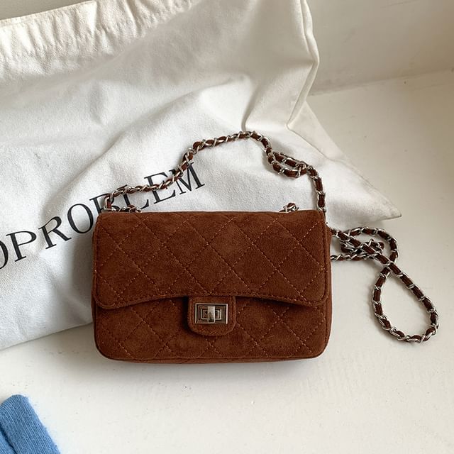 Chain Strap Quilted Flap Crossbody Bag