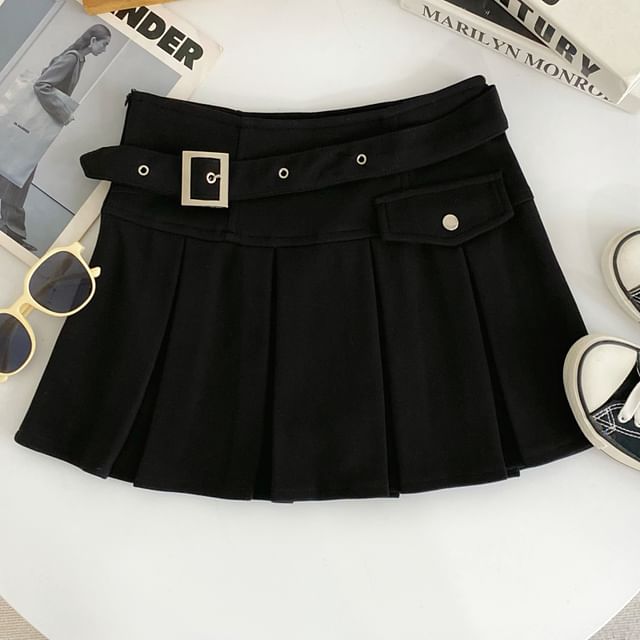 High-Rise Buckled Solid Mini Pleated Skirt
