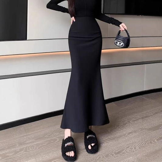 High-Rise Solid Mermaid Hem Midi Skirt