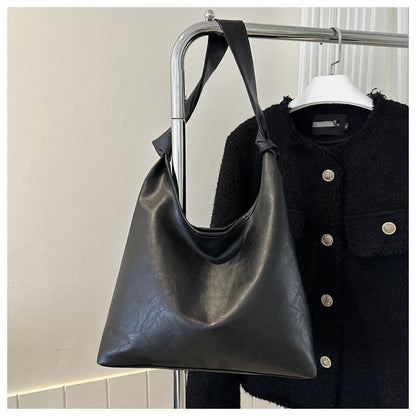 Simple Knotted Faux Leather Shoulder Bag