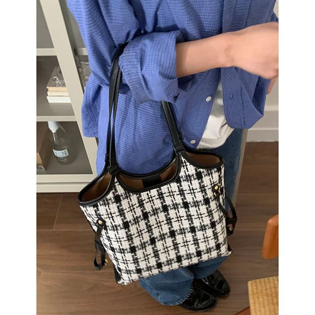Plaid Shoulder Bag