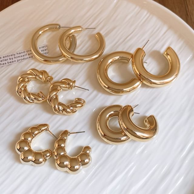 Plain Alloy Hoop Earring (Various Designs)
