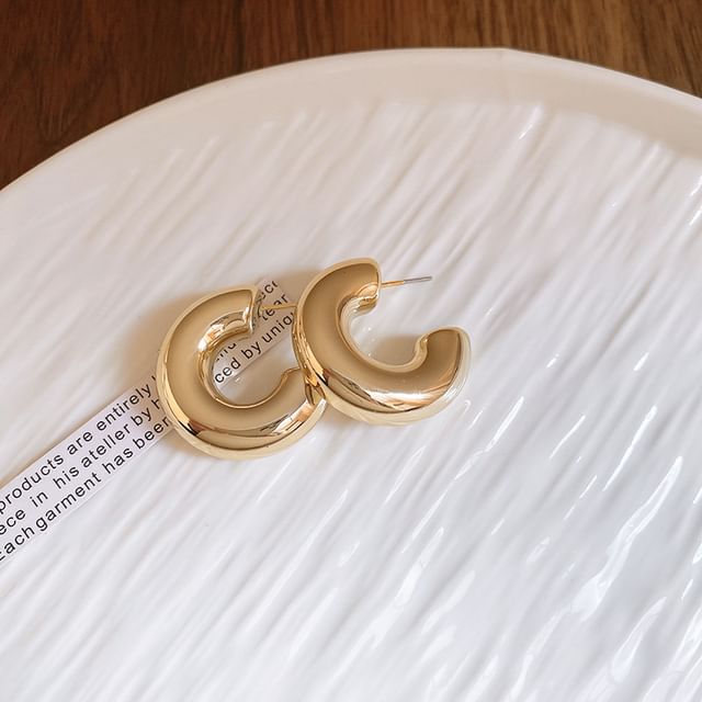 Plain Alloy Hoop Earring (Various Designs)