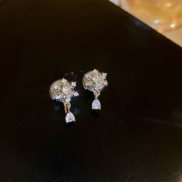 CZ Snowflake Drop Earring