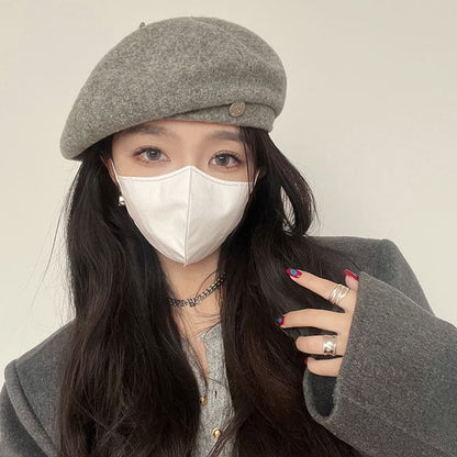 Metal Disc Wool Beret Hat