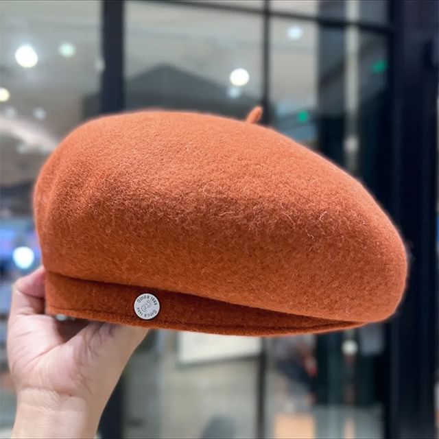 Metal Disc Wool Beret Hat