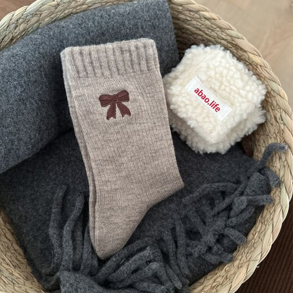Bow Embroidered Socks