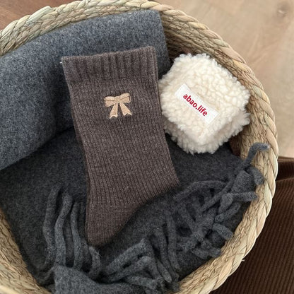 Bow Embroidered Socks