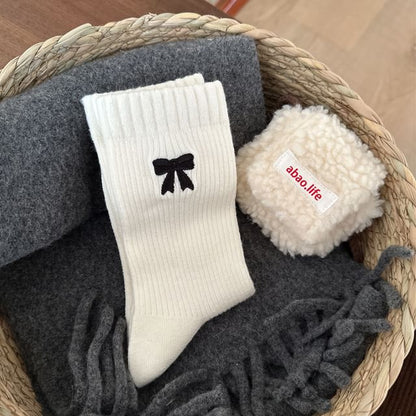 Bow Embroidered Socks