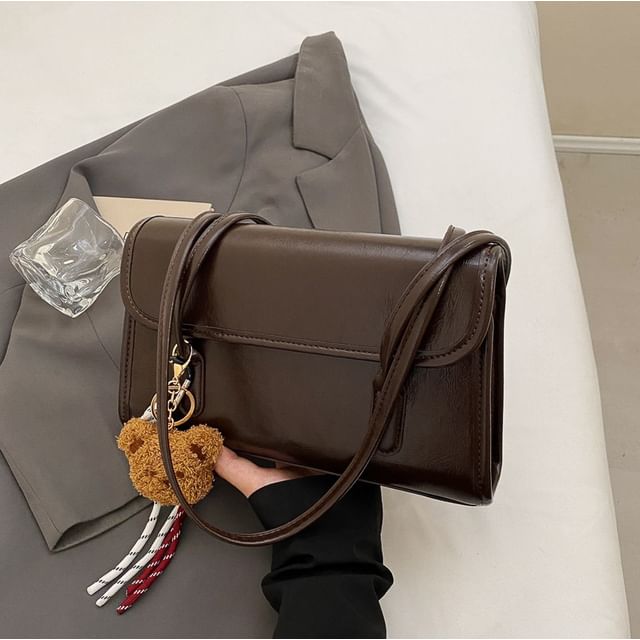 Set: Plain Faux Leather Flap Tote Bag + Bag Charm