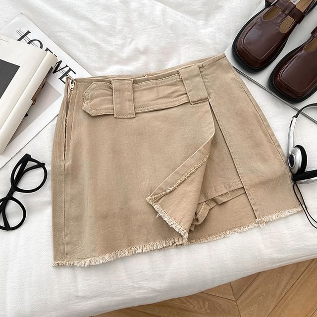 High Waist Fray Slit Mini Denim Skort