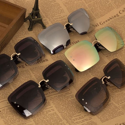 Square Sunglasses vard