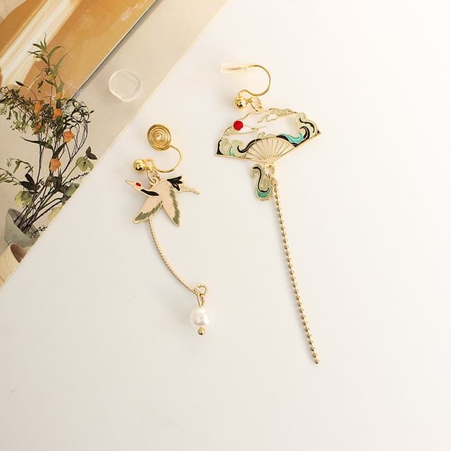 Crane Alloy Dangle Earring (Various Designs)