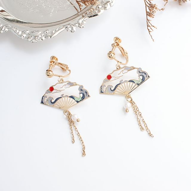 Crane Alloy Dangle Earring (Various Designs)