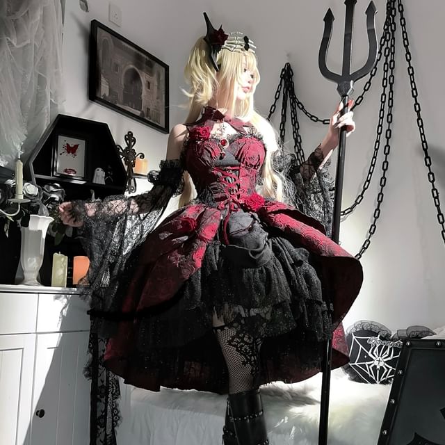 Set: Spaghetti Strap Floral Print Lace Panel Mini A-Line Lolita Dress + Arm Sleeves + Decorative Collar