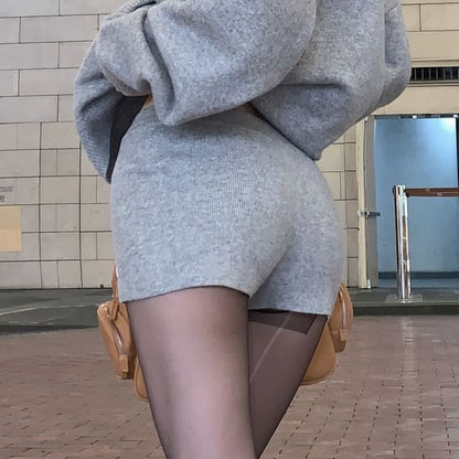 Melange Applique Zip Hoodie / Mid Rise Knit Shorts