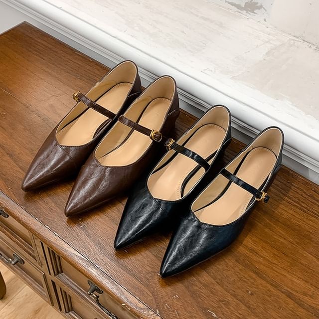 Leather Low Pointed Heel Buckled Plain Mary Jane Faux Toe Pumps
