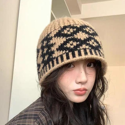 Diamond Jacquard Knit Beanie