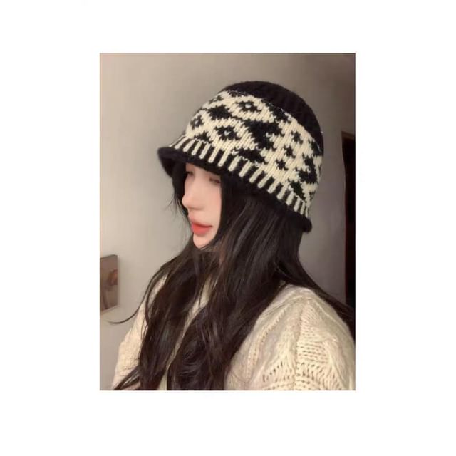 Diamond Jacquard Knit Beanie