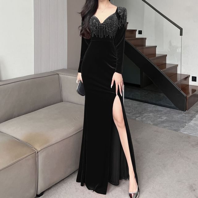 Long-Sleeve V-Neck Evening Mermaid Gown Rhinestone