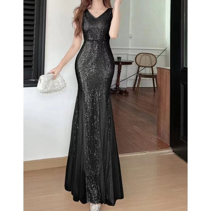 V-Neck Evening Mermaid Gown Sleeveless Sequined